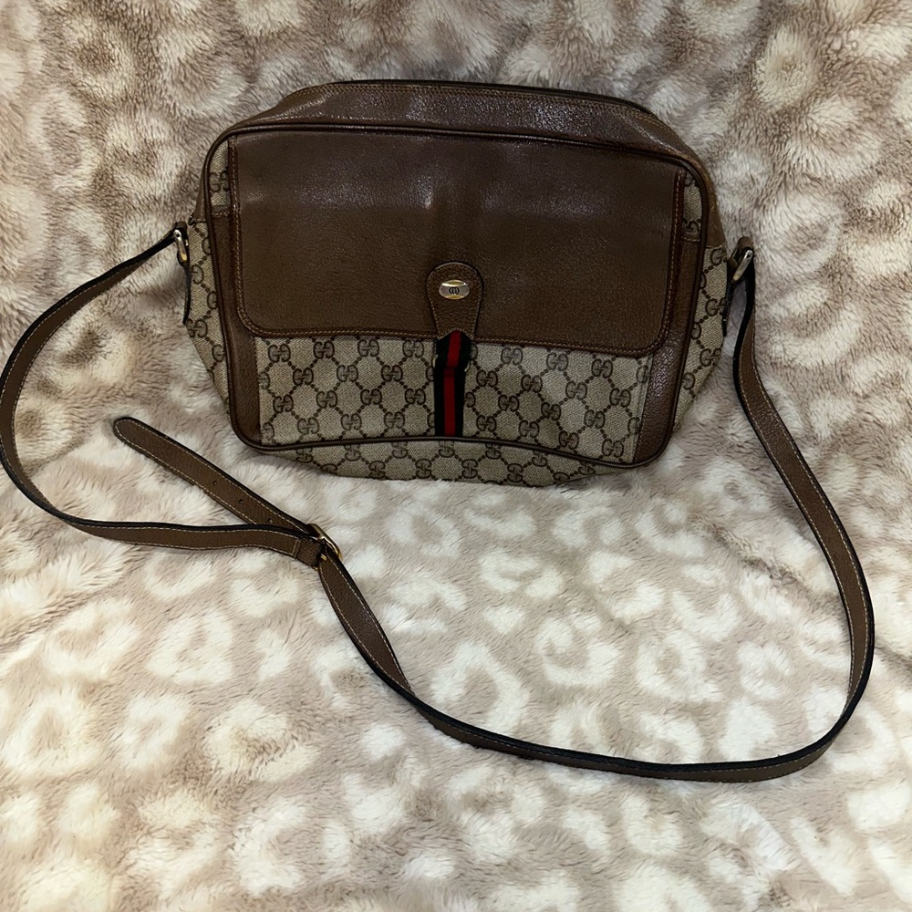 Vintage Gucci Canva GG Supreme Messenger Bag
